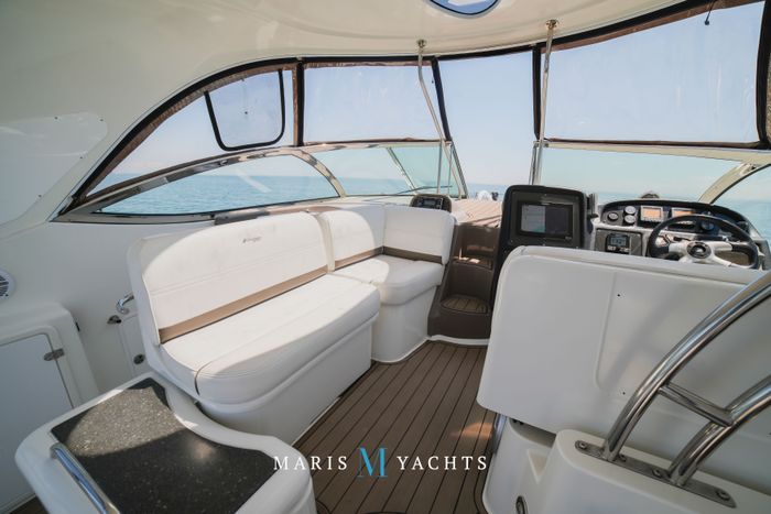 2008 Cruisers Yachts 420 Express Photo 50 of 176