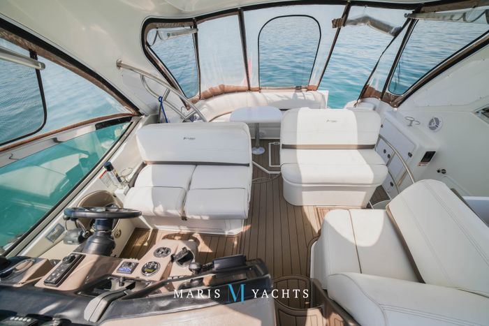 2008 Cruisers Yachts 420 Express Photo 58 of 176