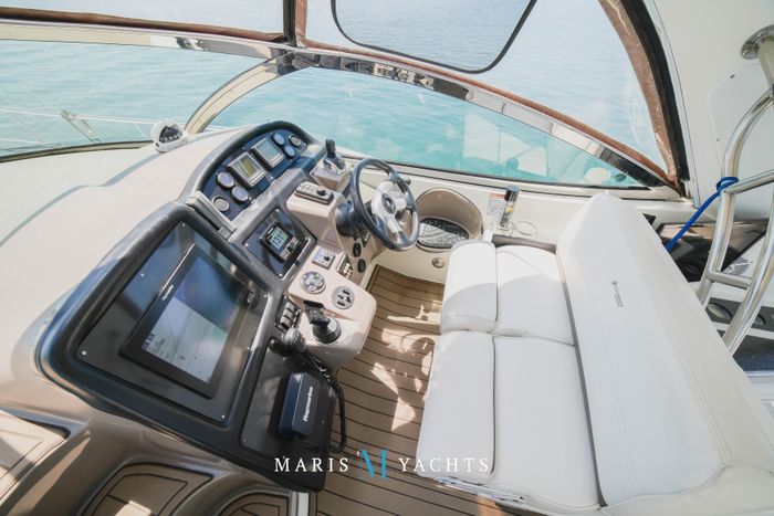 2008 Cruisers Yachts 420 Express Photo 62 of 176
