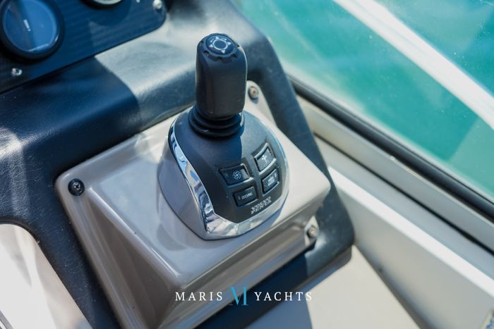 2008 Cruisers Yachts 420 Express Photo 74 of 176
