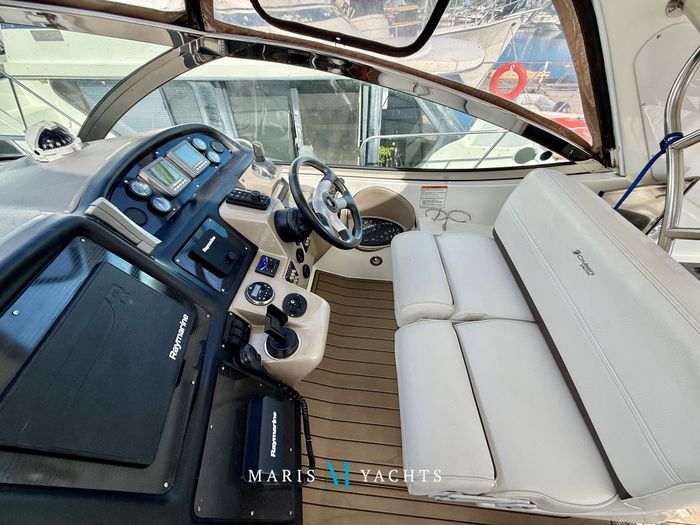 2008 Cruisers Yachts 420 Express Photo 87 of 176
