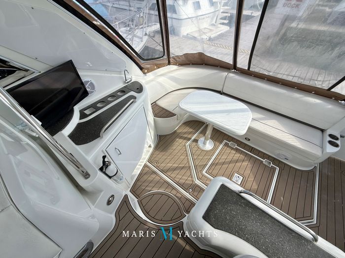 2008 Cruisers Yachts 420 Express Photo 97 of 176