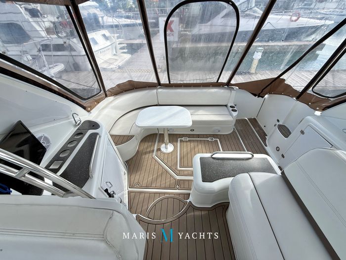 2008 Cruisers Yachts 420 Express Photo 98 of 176