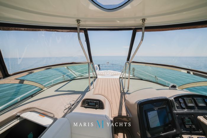 2008 Cruisers Yachts 420 Express Photo 100 of 176