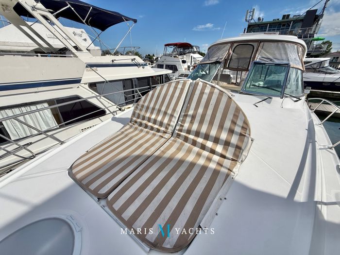 2008 Cruisers Yachts 420 Express Photo 105 of 176