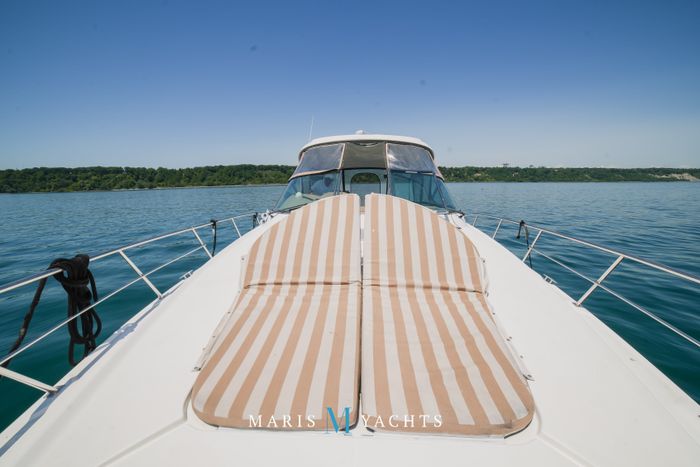 2008 Cruisers Yachts 420 Express Photo 106 of 176
