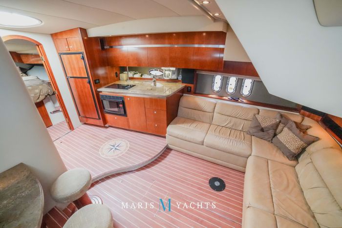 2008 Cruisers Yachts 420 Express Photo 111 of 176