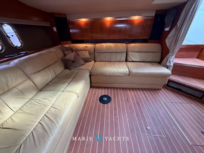 2008 Cruisers Yachts 420 Express Photo 115 of 176