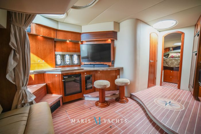 2008 Cruisers Yachts 420 Express Photo 117 of 176