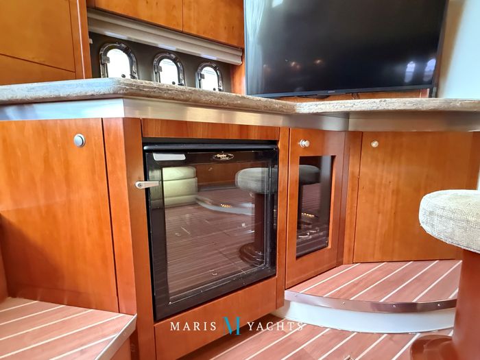 2008 Cruisers Yachts 420 Express Photo 124 of 176