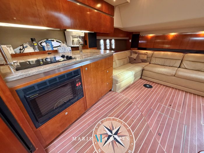 2008 Cruisers Yachts 420 Express Photo 133 of 176