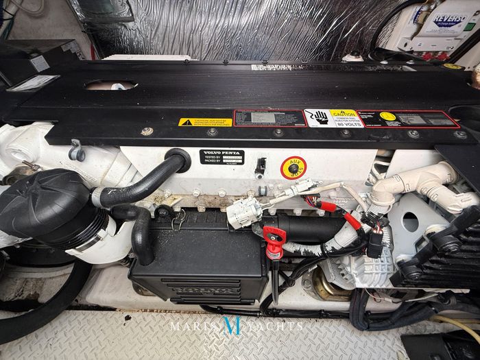 2008 Cruisers Yachts 420 Express Photo 172 of 176