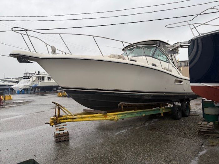 2005 Pursuit 3100 Offshore Photo 4 of 25