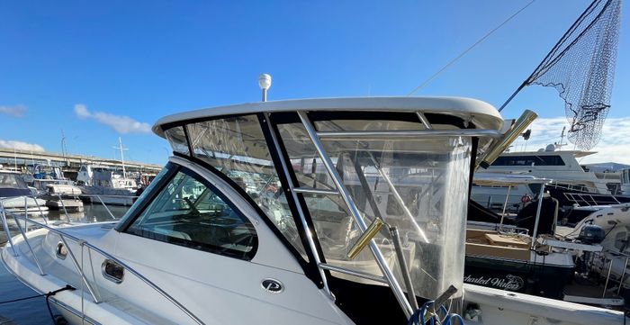 2005 Pursuit 3100 Offshore Photo 23 of 25