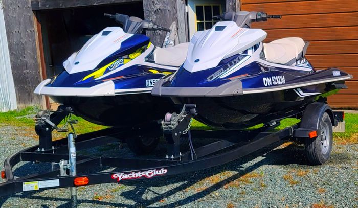 2017 Yamaha VX Deluxe Photo 2 sur 8