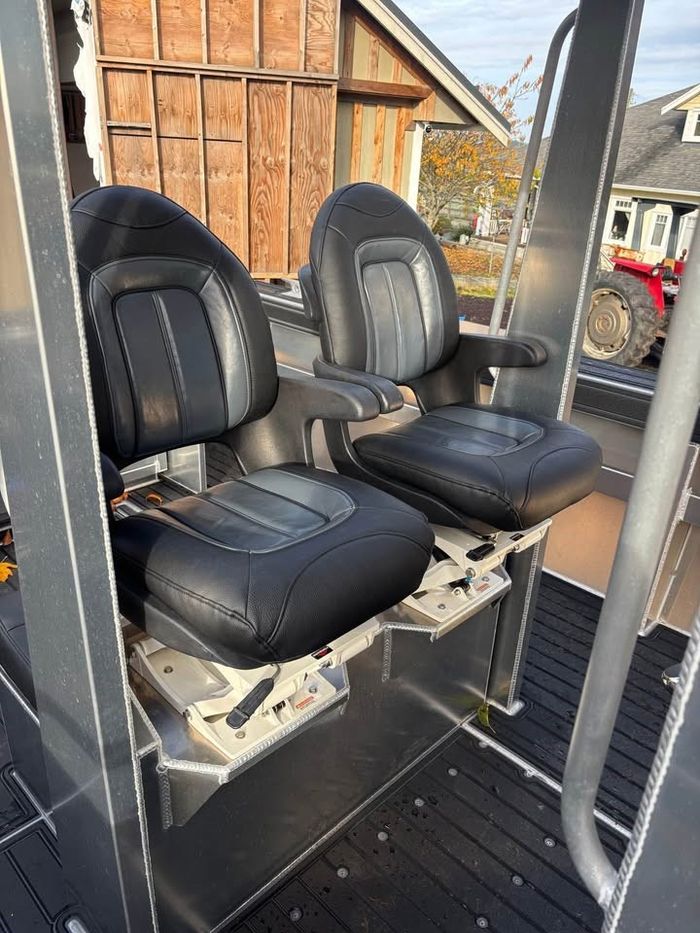 2024 Cooks Marine 27 Center Console Photo 8 of 10