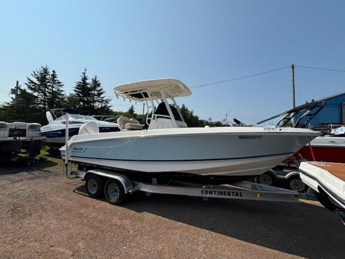 2023 Boston Whaler 230 Outrage Photo 1 sur 12