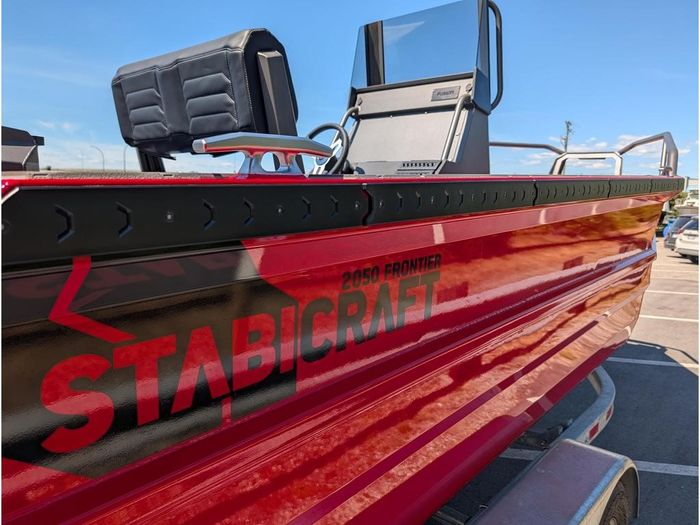 2026 Stabicraft 2050 FRONTIER - RED Photo 11 sur 12