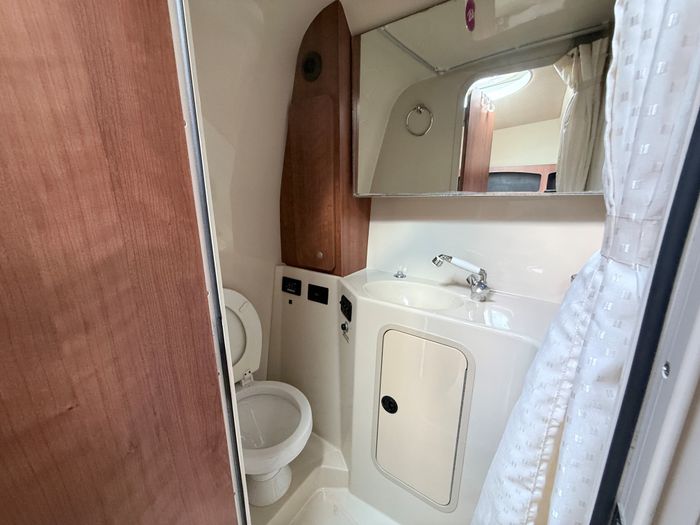 2009 Cruisers Yachts 300 CXI Express Photo 31 sur 31