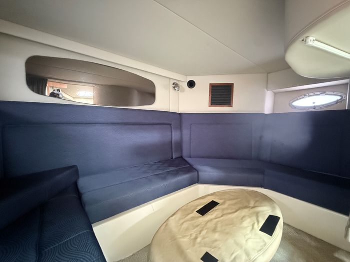 2009 Cruisers Yachts 300 CXI Express Photo 30 sur 31