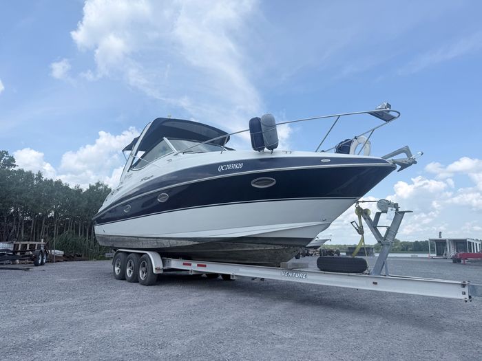 2009 Cruisers Yachts 300 CXI Express Photo 2 sur 31