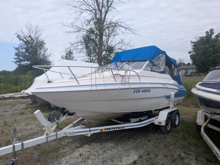 1993 Glastron G2000 Photo 1 of 3
