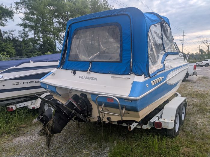 1993 Glastron G2000 Photo 3 of 3