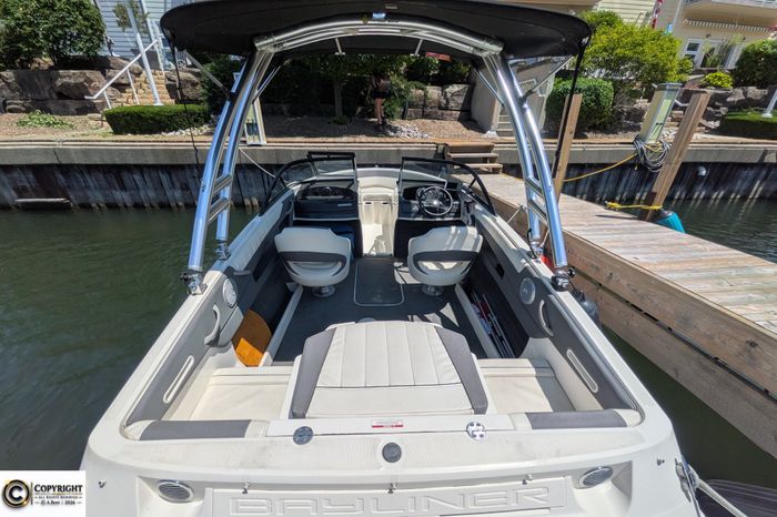 2018 Bayliner 185 BR Photo 10 sur 38