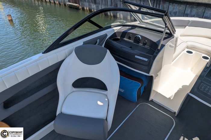 2018 Bayliner 185 BR Photo 14 sur 38