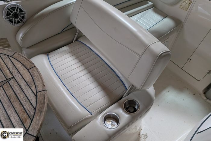 2007 Bayliner 245 Photo 16 sur 59