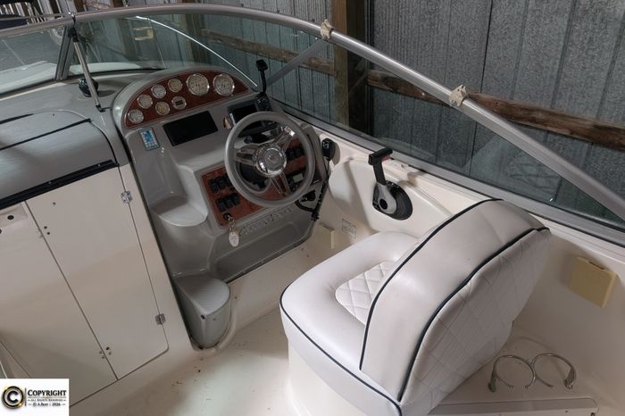 2007 Bayliner 245 Photo 18 sur 59