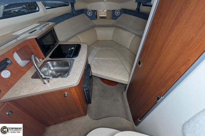 2007 Bayliner 245 Photo 35 sur 59