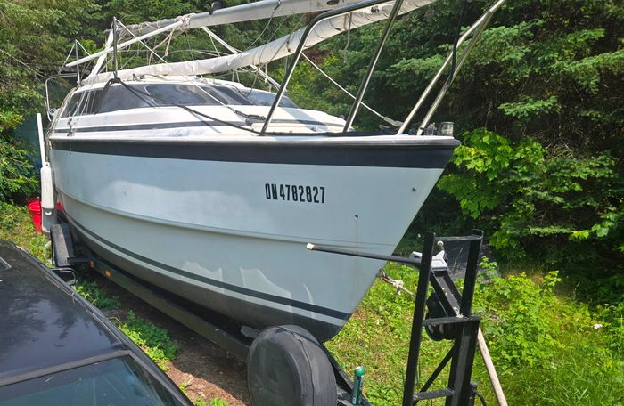 1996 MacGregor 26X Photo 1 of 13