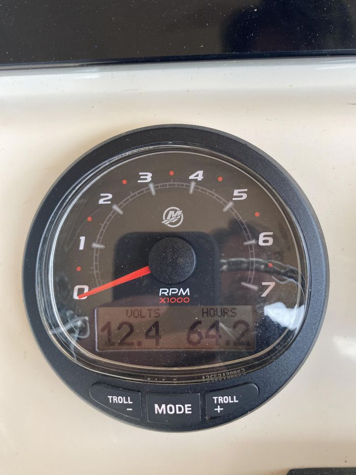 2022 Scout 215 XFS Photo 18 of 22