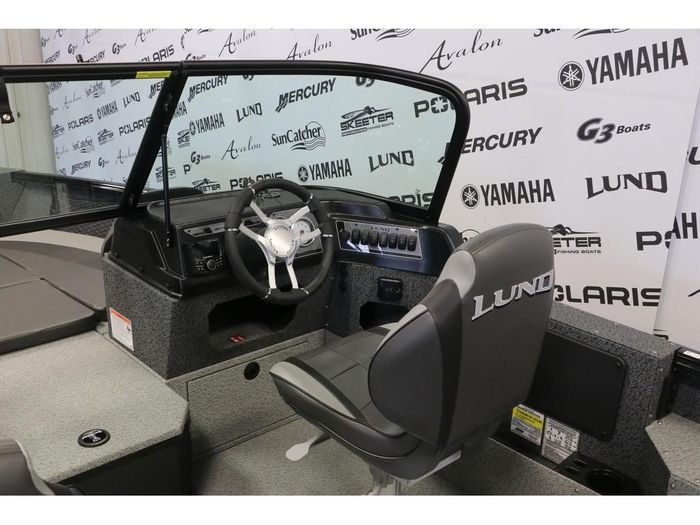 2026 Lund 1875 Impact XS sport+ MERCURY 150 HP & Remorque Photo 11 sur 23