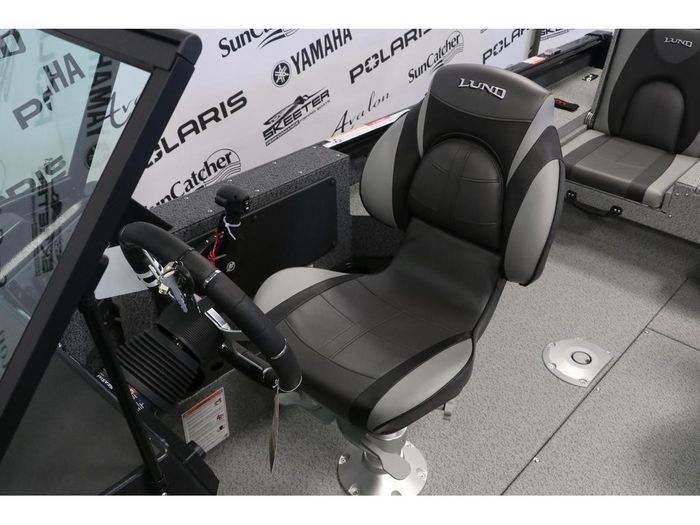 2026 Lund 1875 Impact XS sport+ MERCURY 150 HP & Remorque Photo 7 sur 23