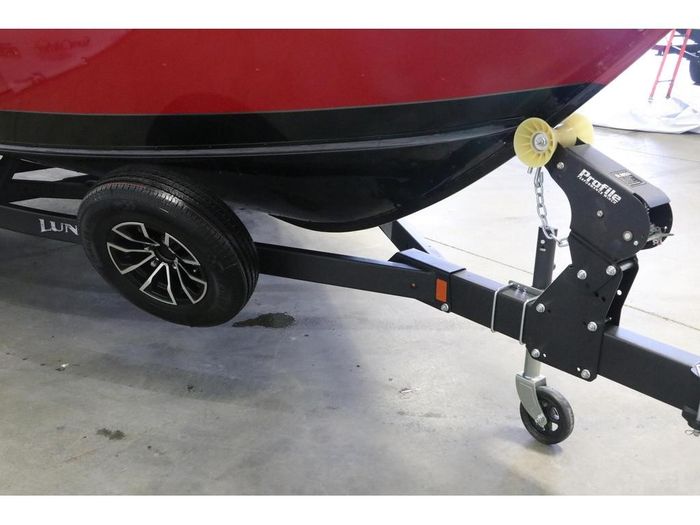 2026 Lund 1875 Impact XS sport+ MERCURY 150 HP & Remorque Photo 23 sur 23