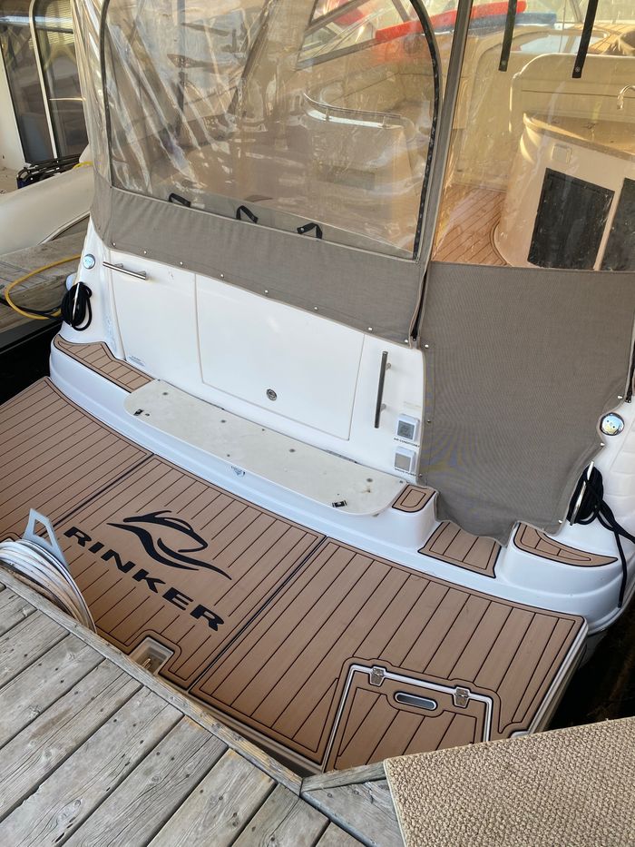 2006 Rinker 342 Fiesta Vee Photo 4 sur 7