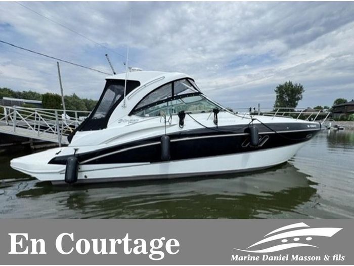 2013 Cruisers Yachts 380 EXPRESS Photo 1 of 14