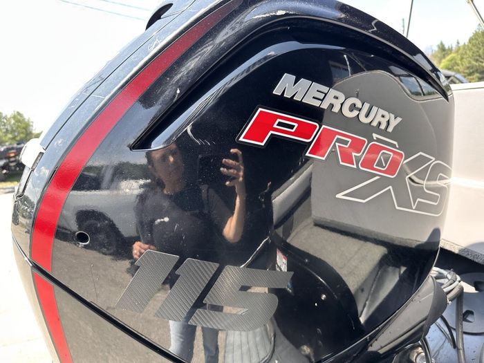 2019 Legend X18 MERCURY 115 PRO XS Photo 12 sur 28
