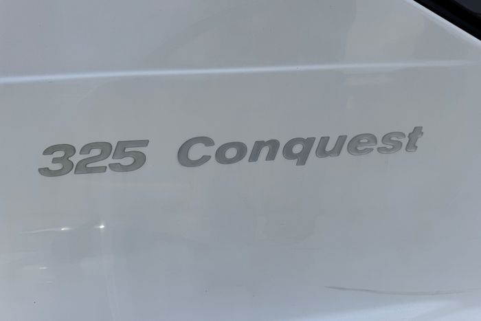 2022 Boston Whaler 325 Conquest Pilothouse Photo 3 of 63