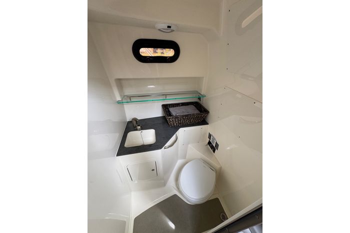 2022 Boston Whaler 325 Conquest Pilothouse Photo 62 of 63