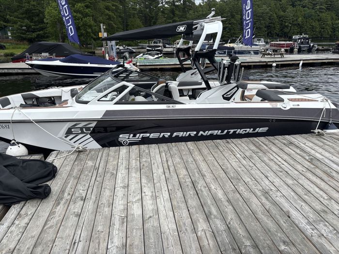 2017 Nautique G23 Photo 3 sur 8
