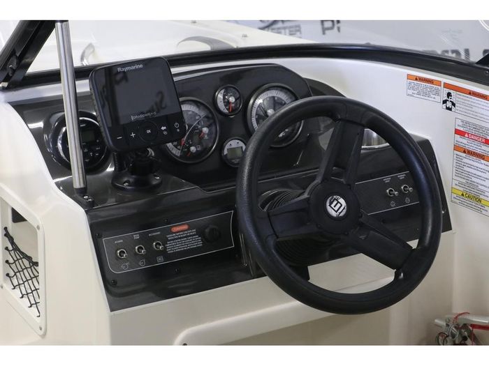2018 Bayliner VR4 Photo 10 sur 19