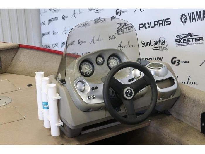 2014 Princecraft HOLIDAY DLX SC MERCURY 60HP & REMORQUE Photo 11 of 24