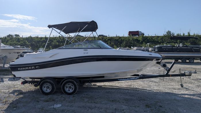 2012 Rinker Captiva 216 Photo 1 of 23