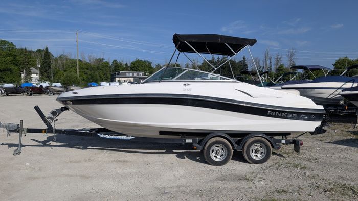 2012 Rinker Captiva 216 Photo 5 of 23