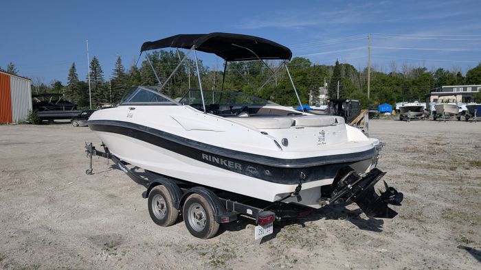 2012 Rinker Captiva 216 Photo 6 of 23