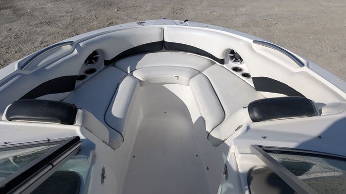 2012 Rinker Captiva 216 Photo 19 of 23