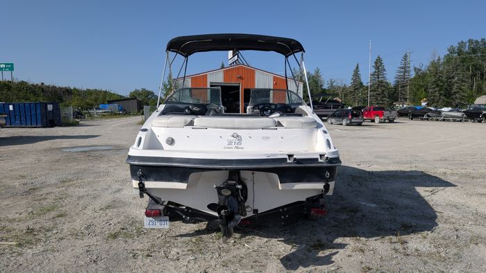 2012 Rinker Captiva 216 Photo 7 of 23